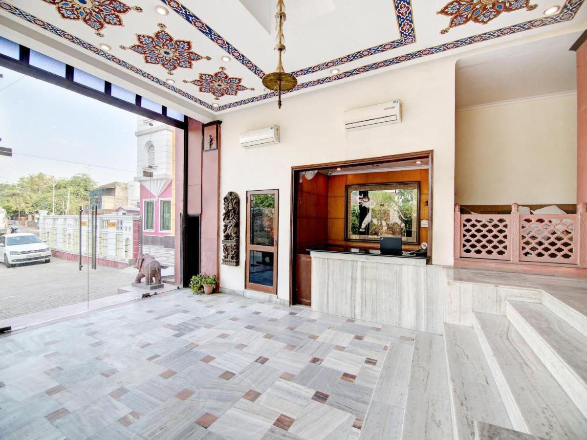 Capital O 31045 The Taj Residency- A Heritage Hotel Agra  Zewnętrze zdjęcie