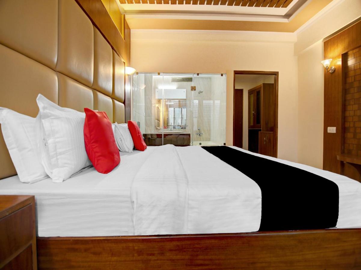 Capital O 31045 The Taj Residency- A Heritage Hotel Agra  Zewnętrze zdjęcie
